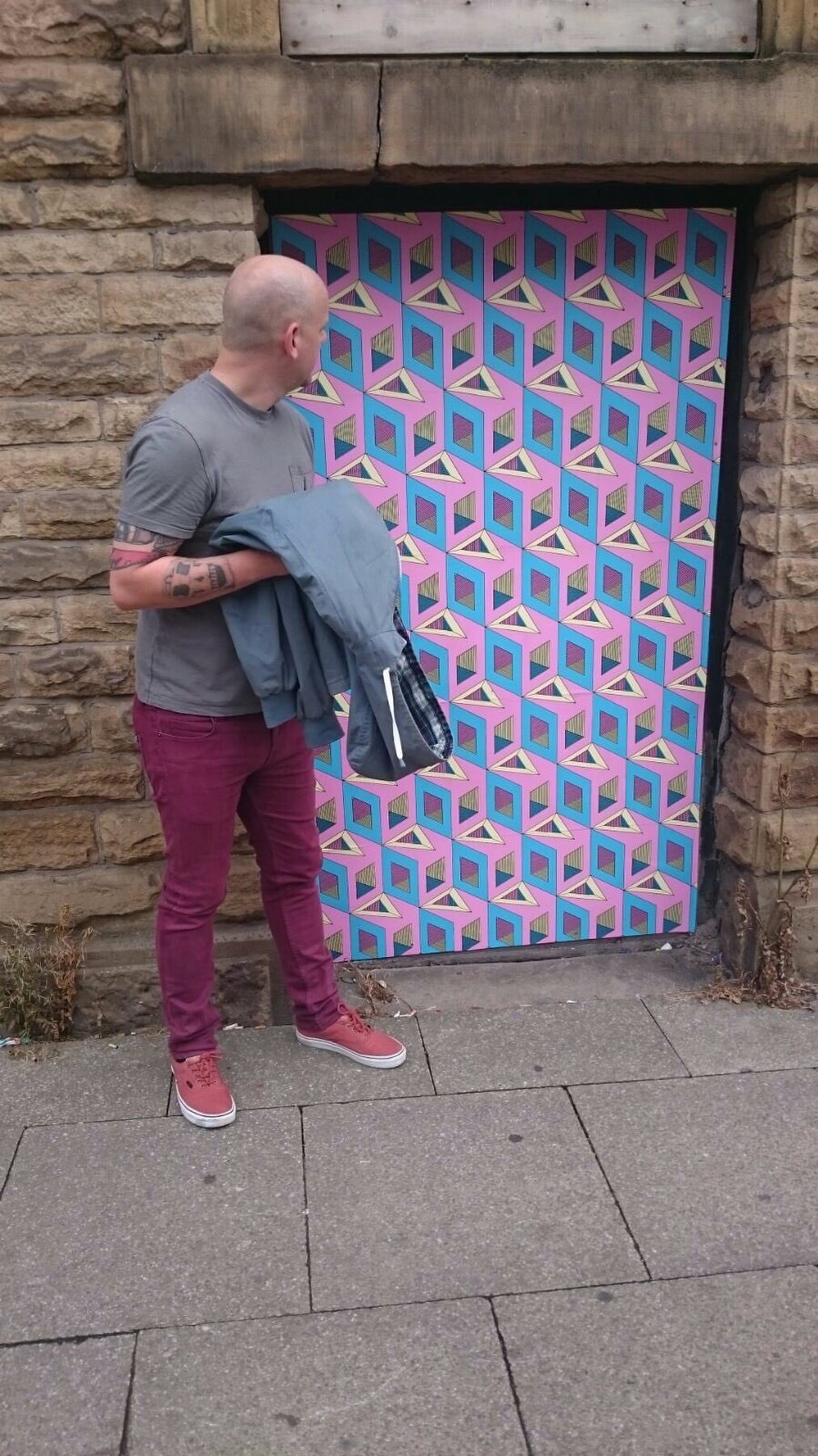 Install two, and the public join in, Moderate Studio journal, 2016