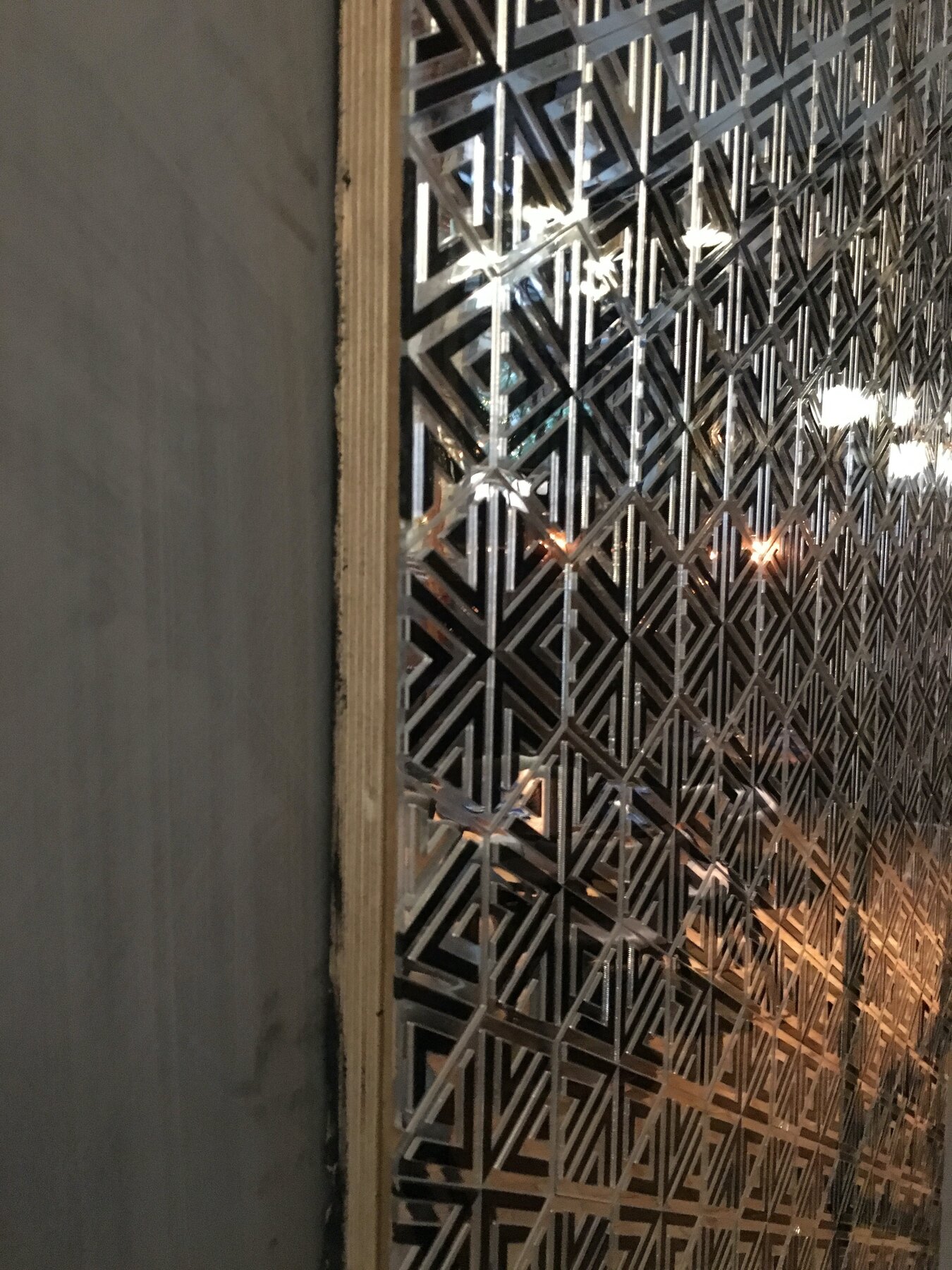 The mirrors move house, Moderate Studio journal, 2016