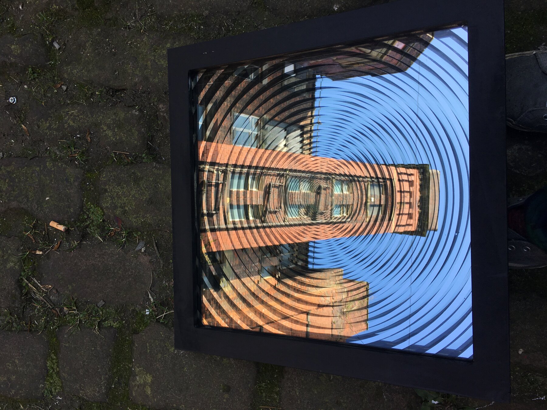 The mirrors and the mill