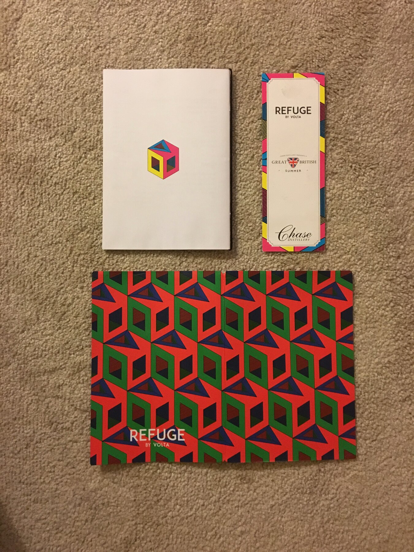 Refuge menus carrying the cube pattern, two years after the campaign